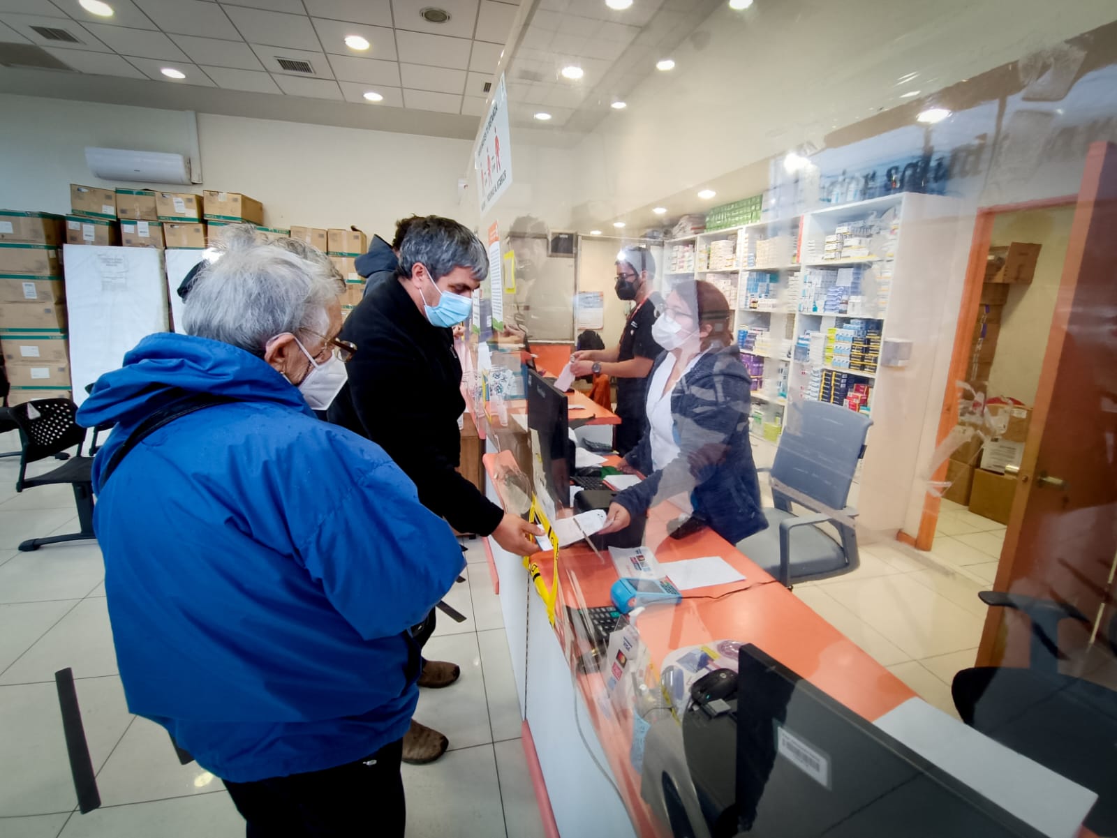 Adultos mayores de Chiguayante recibirán 8 mil dosis gratuitas de Neurobionta