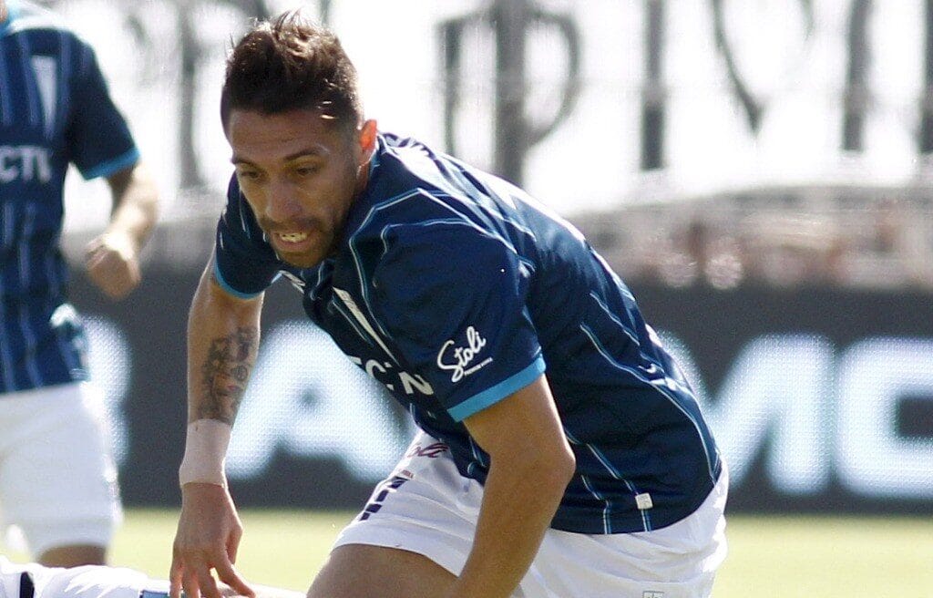 Fernández Vial llamó a “Ribery” para sumarse al ferrocarril aurinegro