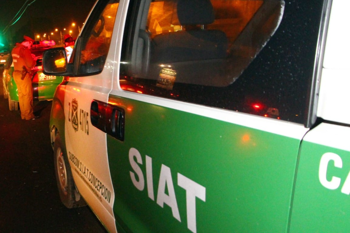 Motorista de Carabineros fallece mientras iba a procedimiento por robo: Camión lo colisionó