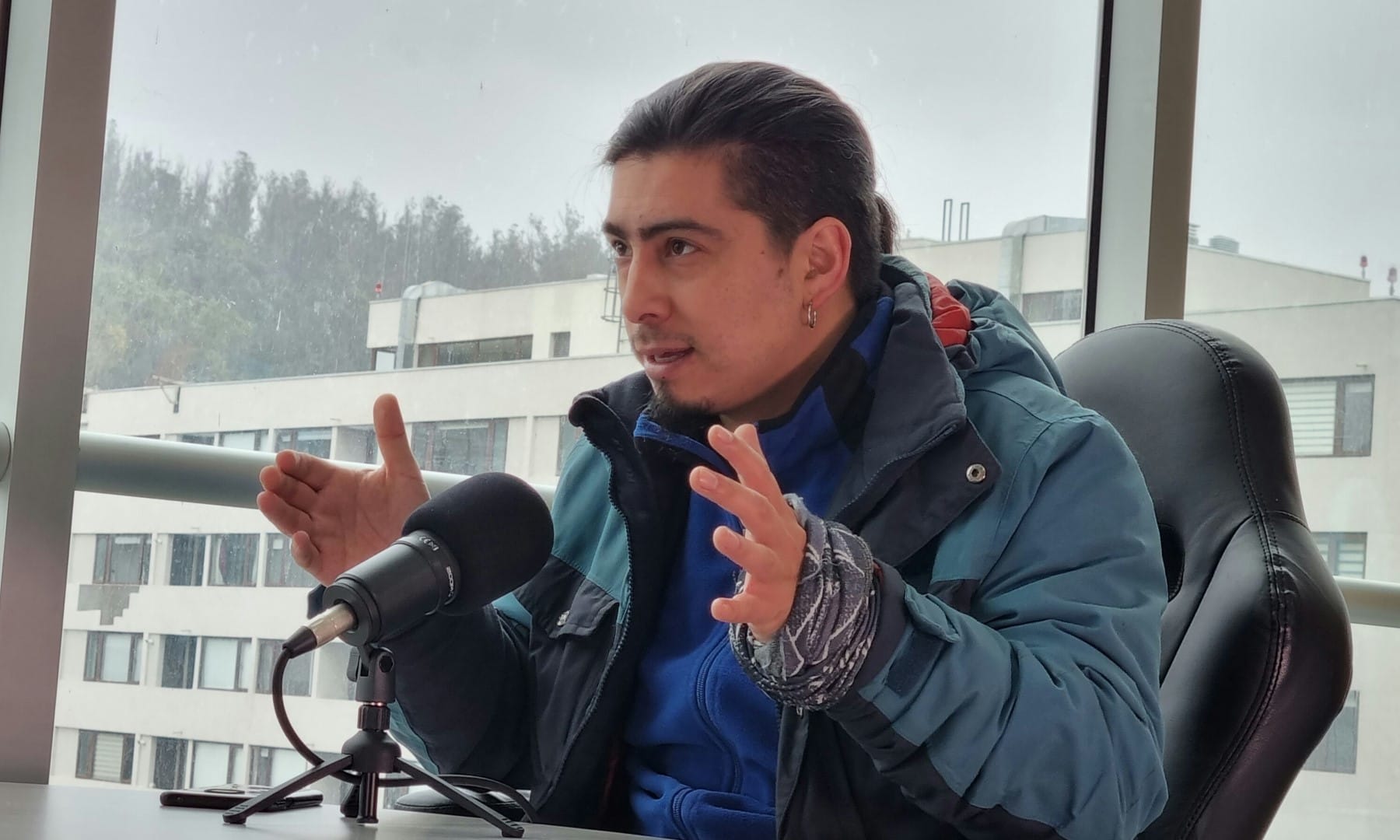 Ex constituyente Bastián Labbé y toma de Caleta Lenga: “No estamos por ningún desalojo, sino por una solución armónica”