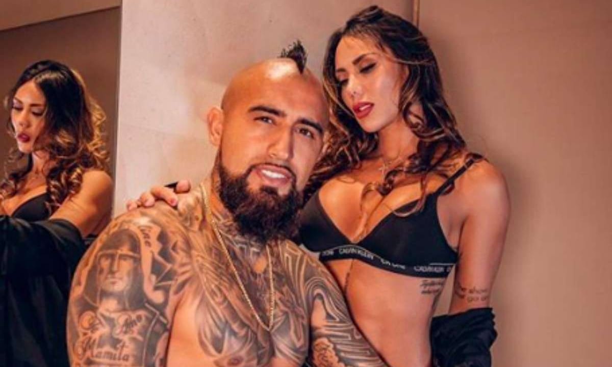 Revelan lo liberal que sería polola de Arturo: Organizaría fiestas donde “lleva a sus amigas para entretenerlo”