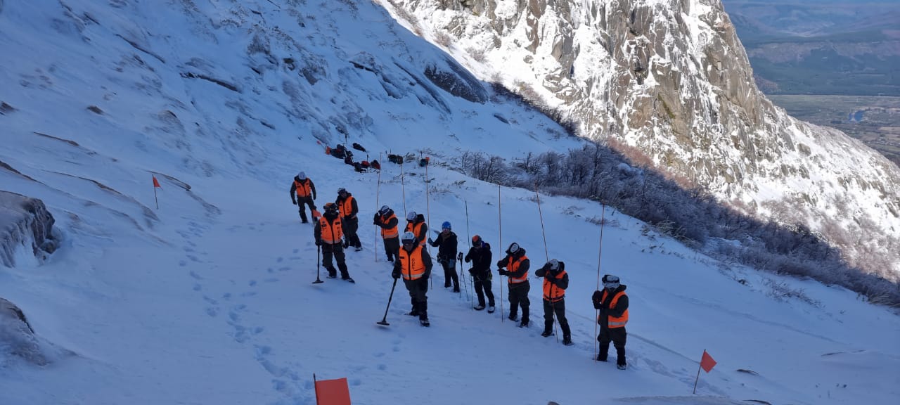 Continúa búsqueda de joven extraviado en cerro de San Fabián