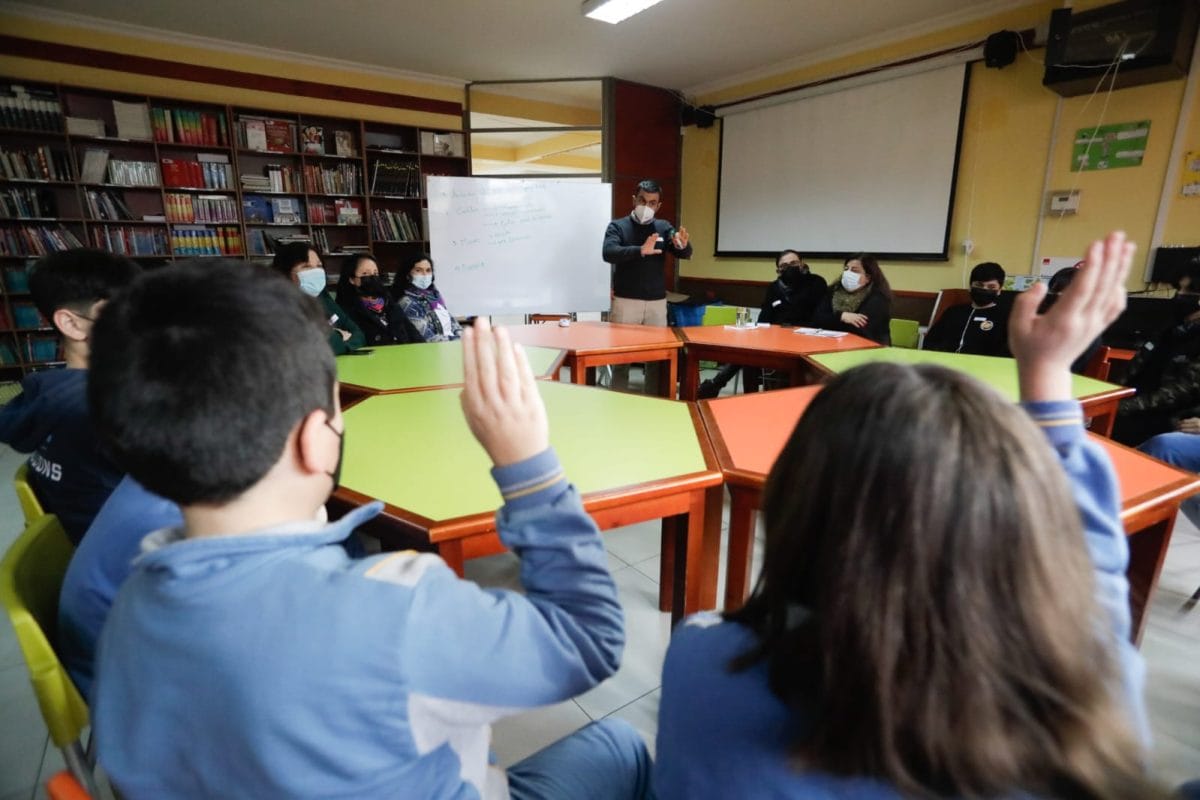 Gobierno Regional aporta $1.200 millones para programas con foco en niñez y adolescencia