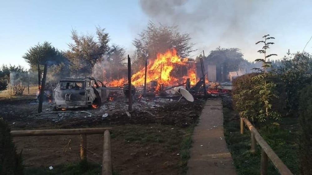 Ataque incendiario afectó a trabajador forestal en Cañete: Dos viviendas, un galpón y un vehículo quemados