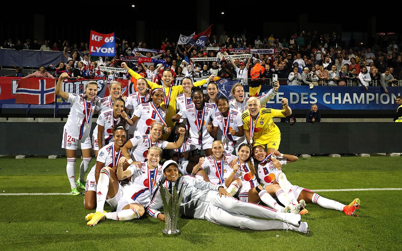 Christiane Endler sigue triunfando: Lyon ganó el Trofeo de Campeonas ante PSG