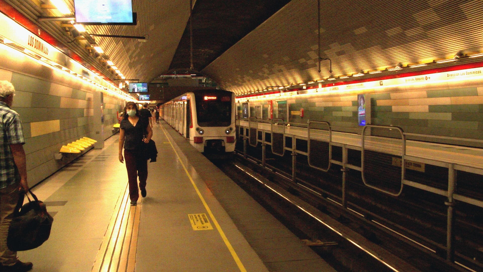 Persona no vidente murió tras caer a las vías de la línea 2 del Metro de Santiago