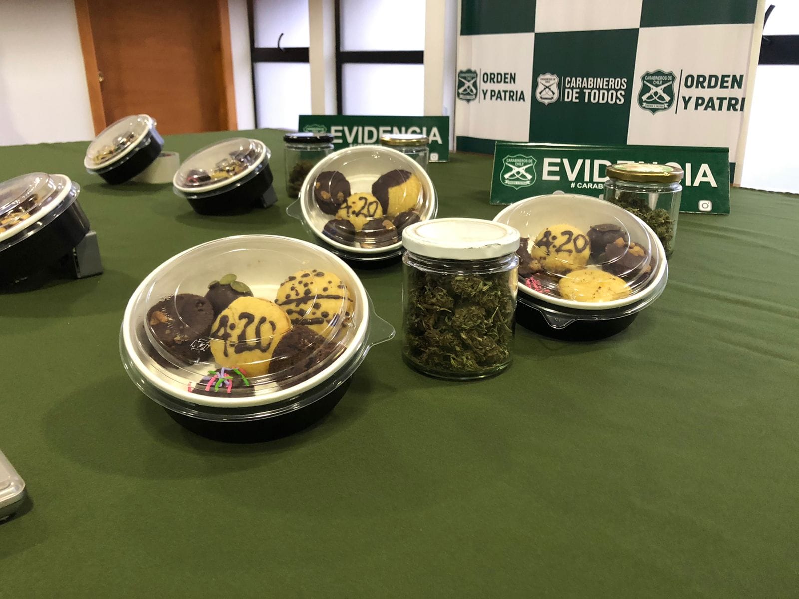 Los Ángeles: Desbaratan negocio de repostería dedicado a la venta de productos en base a marihuana