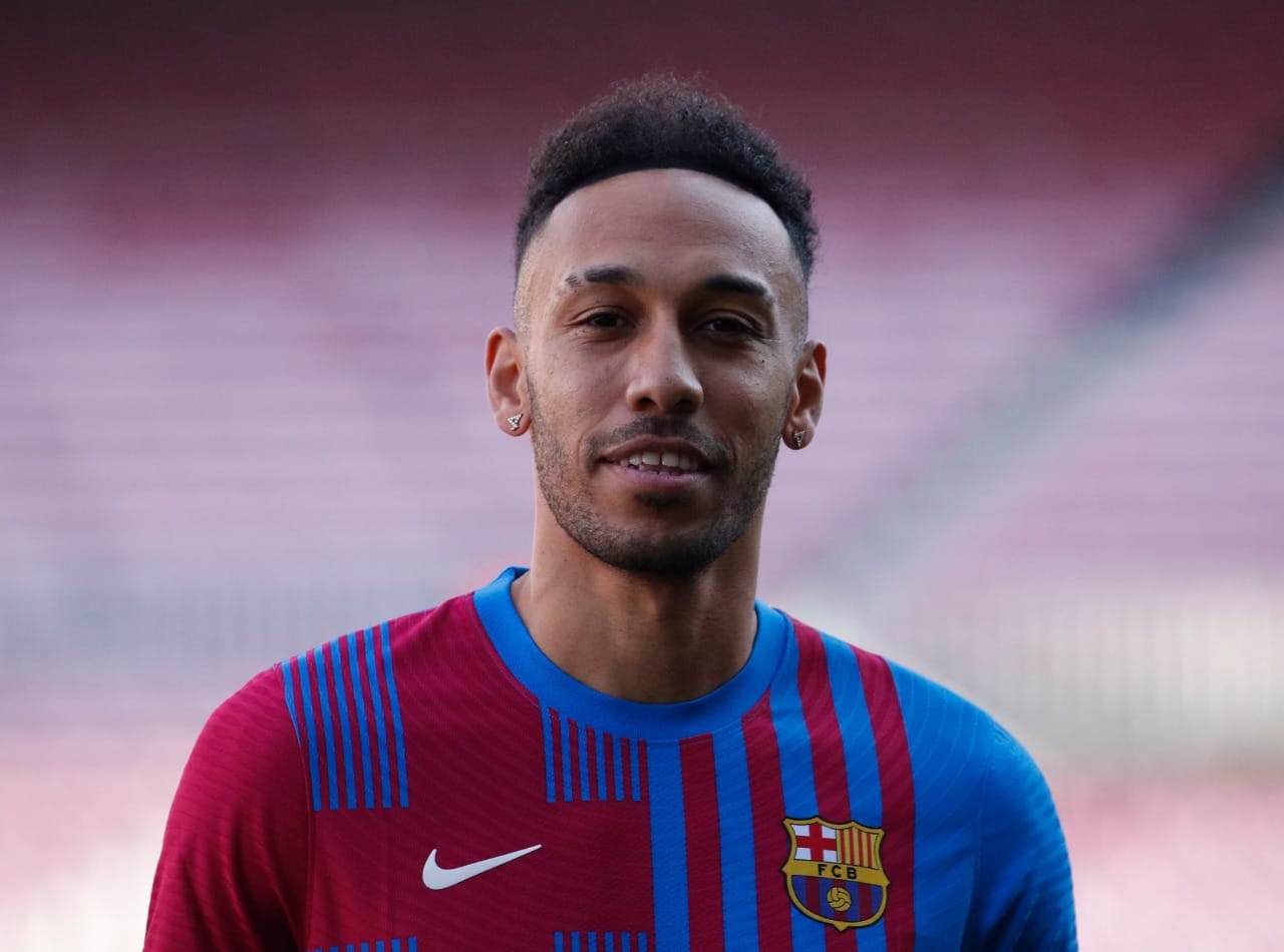 Asaltan a Aubameyang en un robo a mano armada en su casa de Barcelona