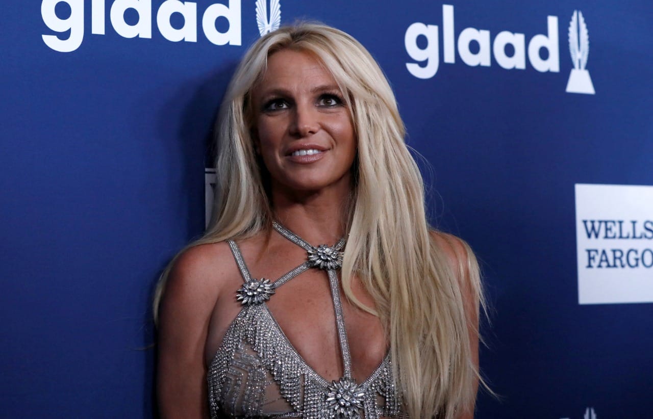 Tras seis años y libre de tutelas: Britney Spears lanzó nueva canción junto a Elton John
