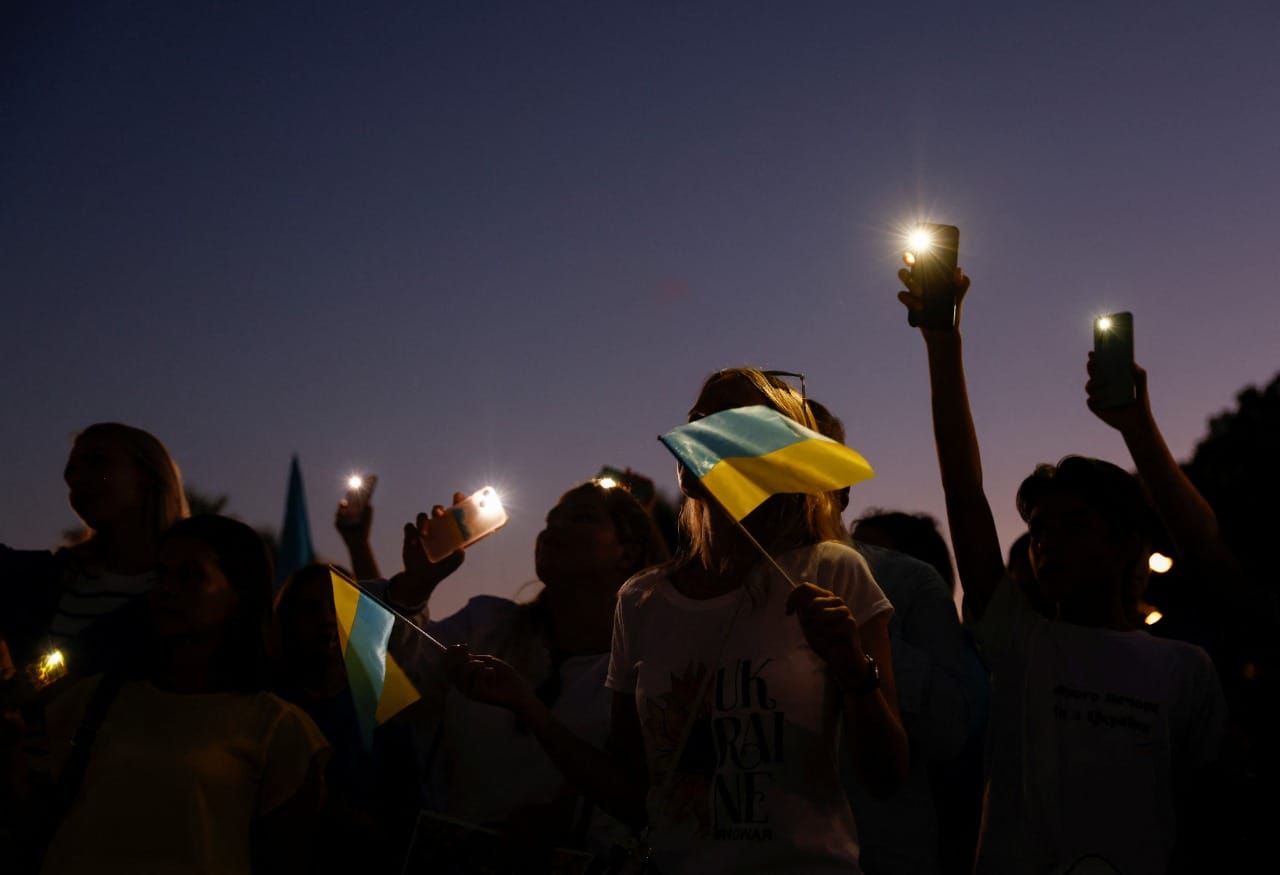 Ucrania celebra su Día de la Independencia en medio de alertas de ataques aéreos rusos