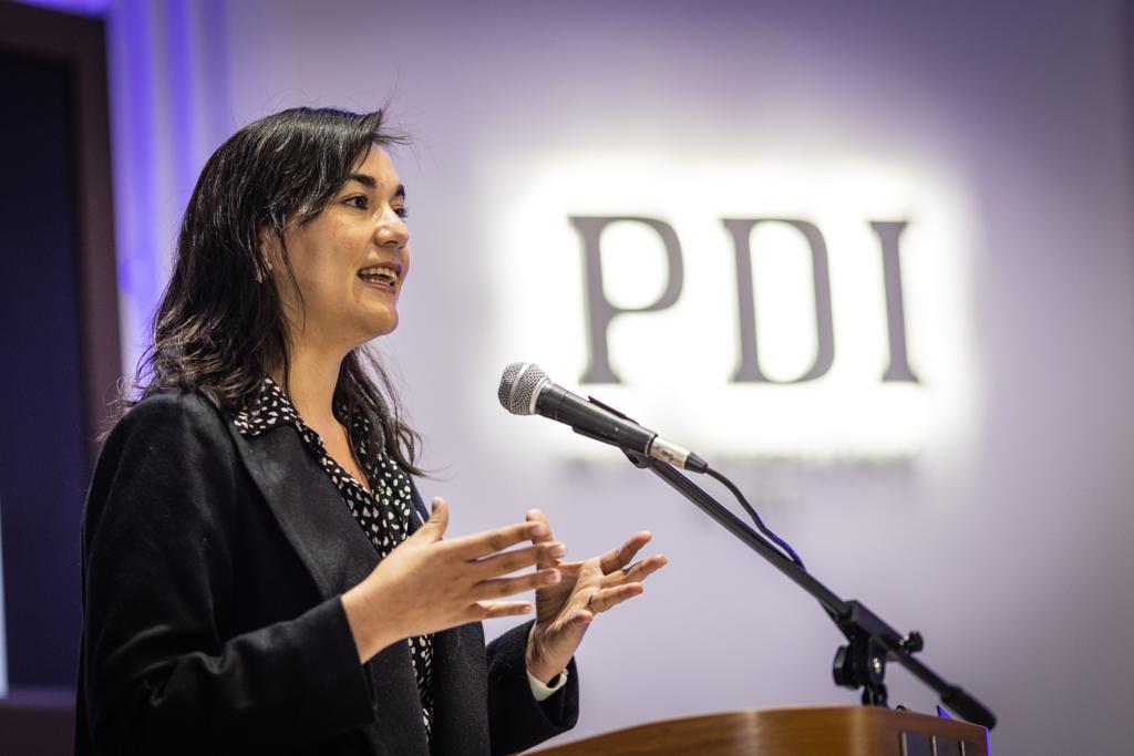 Siches aclaró que PDI y Carabineros dependen de Interior pero “existe una excesiva autonomía”