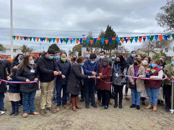 Adultos mayores del sector Higueras en Talcahuano cuentan con nuevas luminarias