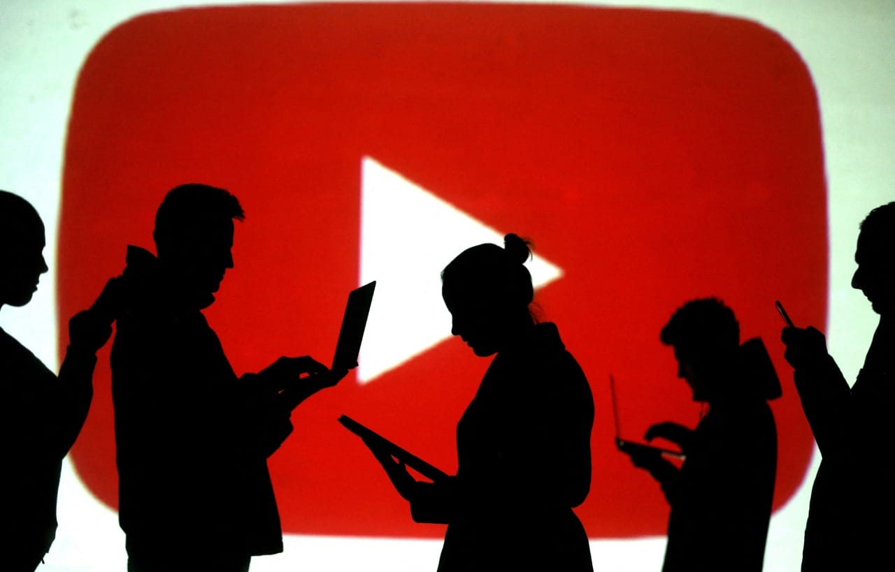 Youtube desplegará campaña contra la difusión de información engañosa y falsa