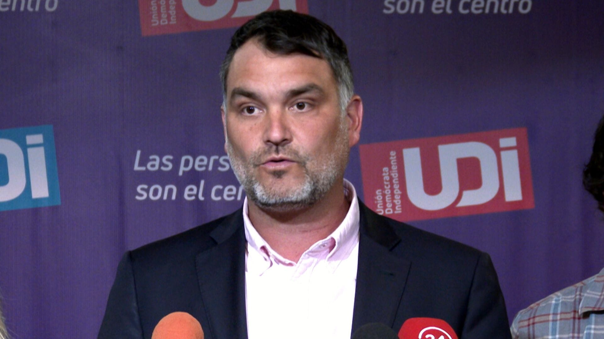 Javier Macaya se compromete a continuar proceso constituyente pero condiciona apoyo a Reforma Tributaria del Gobierno