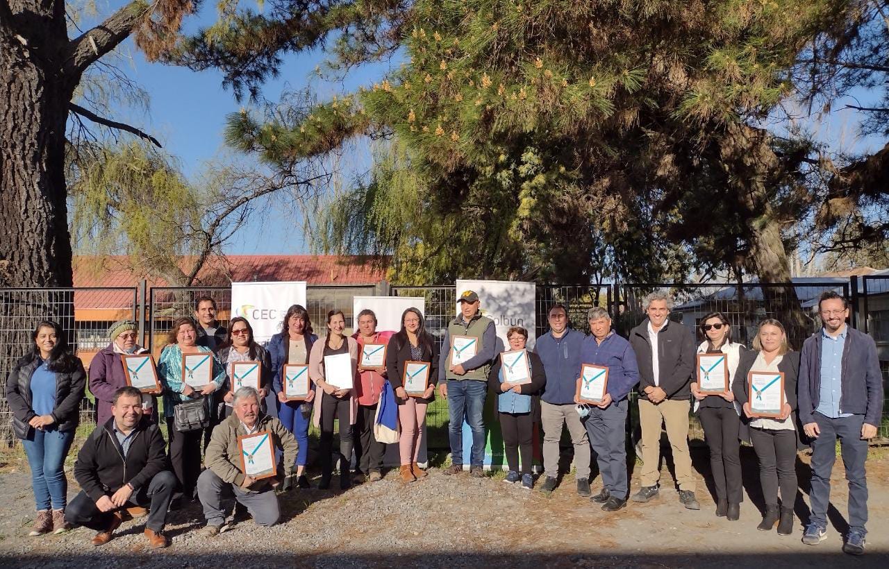 Programa “Emprende Charrúa” apoya a 15 microempresarios para desarrollo de sus negocios