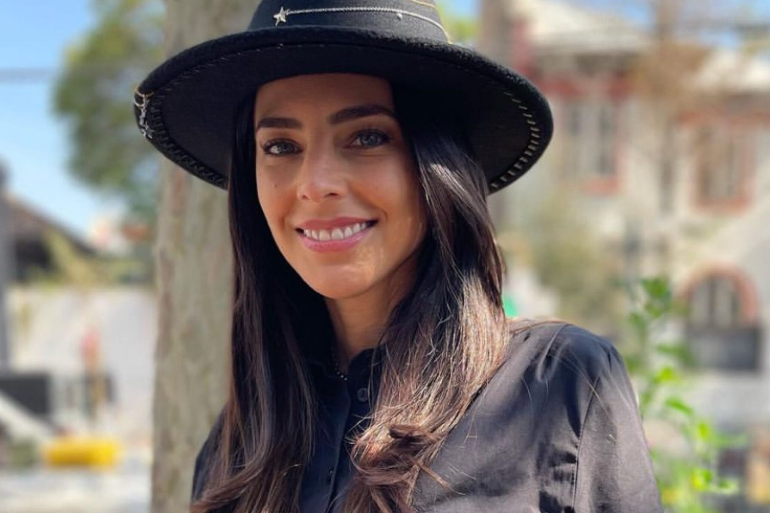 “Estoy conectada a él”: Daniela Castillo aseguró que recibe señales de su fallecido padre