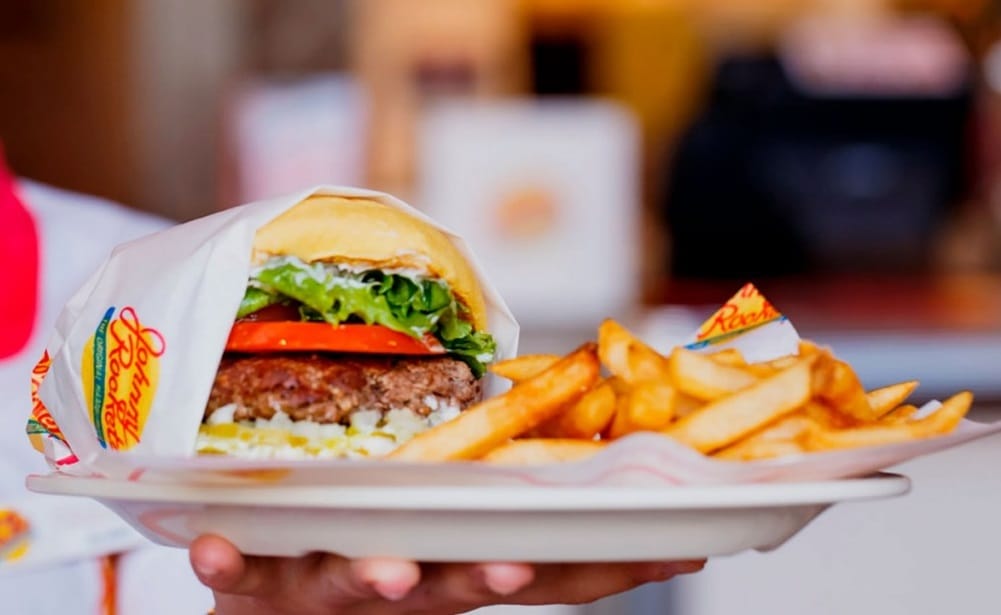 La experiencia Johnny Rockets aterriza en el centro de Concepción