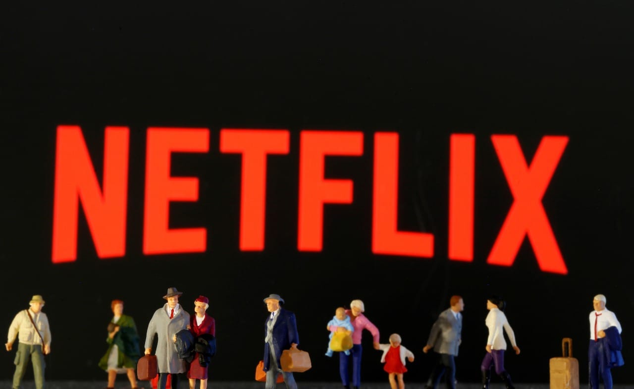 La apuesta de Netflix por su nuevo plan de suscripción más barata pero con publicidad