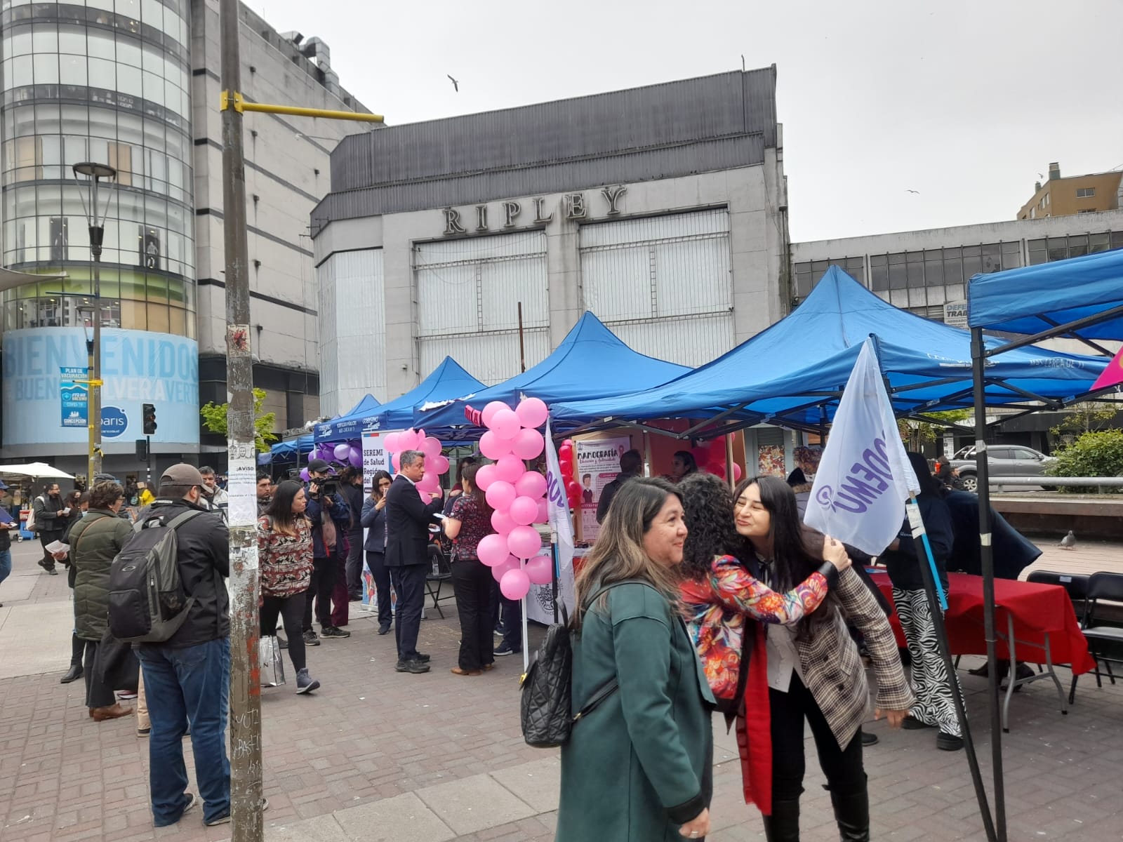 Campaña contra el cáncer de mama llega a Mall del Centro Concepción