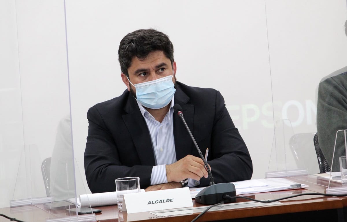 Alcalde de Talcahuano pide que niños que participen en portonazos sean “sancionados como adultos”