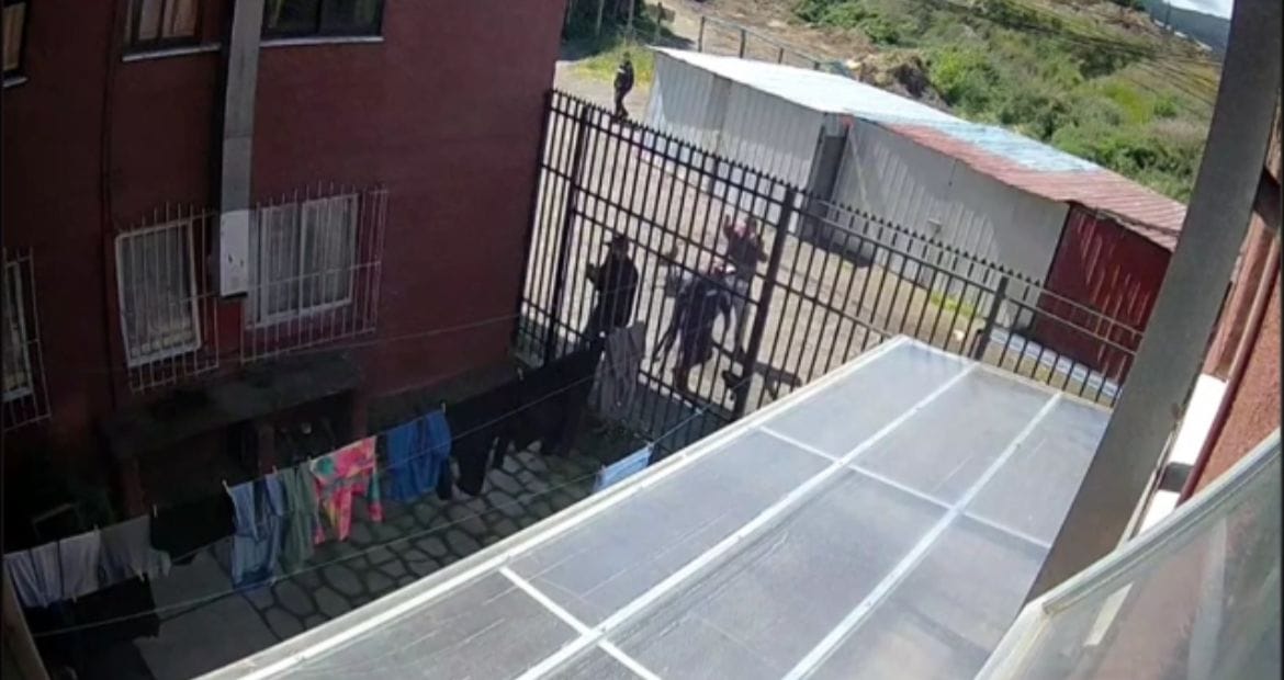Sujetos atacaron a tiros block de departamentos en Chiguayante