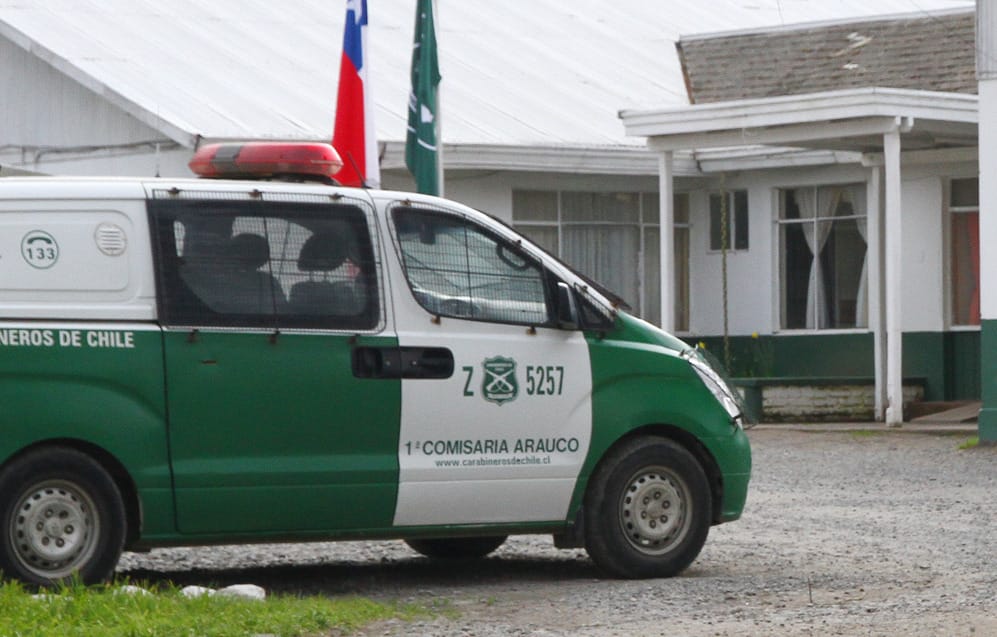 Delincuentes hurtan especies de supermercado y amenazan con pistola a un guardia en Arauco
