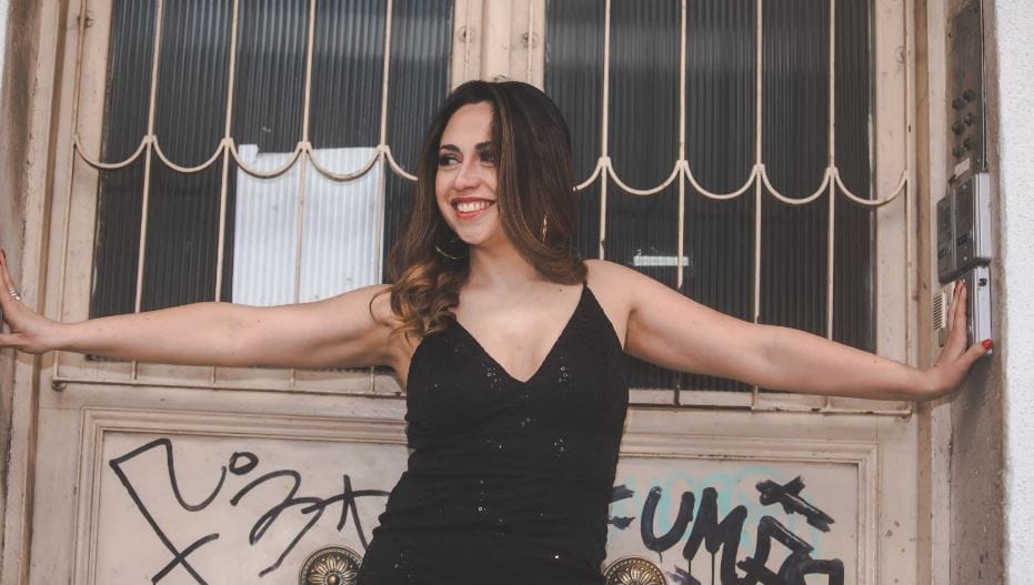 Carla Pérez en concierto: La penquista que brilló en The Voice se presentará en Teatro Marina
