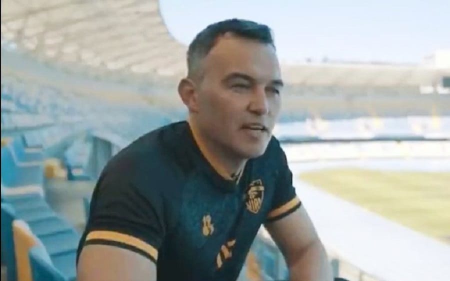 Fernández Vial recurre a un viejo conocido para el final del torneo y salvar la categoría