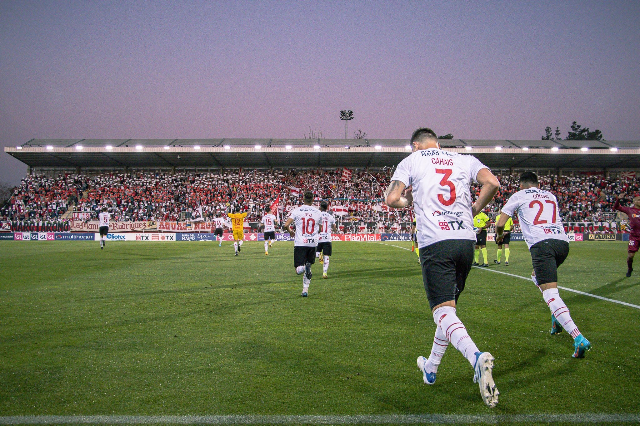 El clásico que definirá al Chile 2: Curicó y Ñublense se juegan el pase directo a La Libertadores