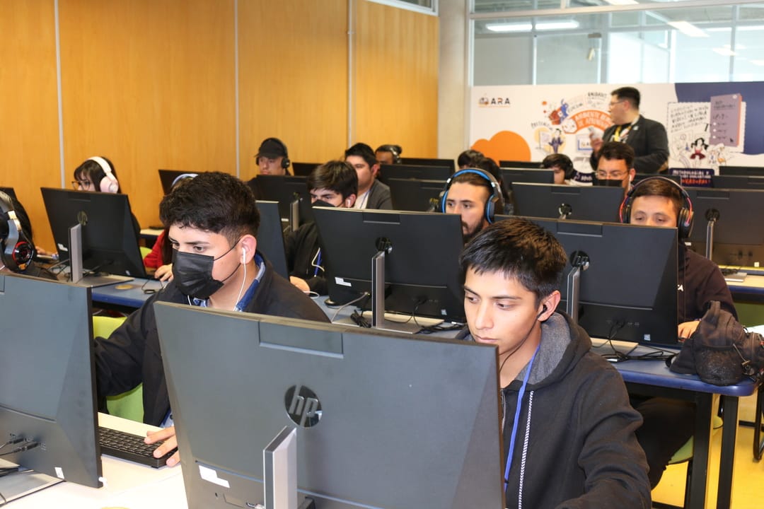 IP Virginio Gómez lanzó videojuego para capacitar a estudiantes en el uso de plataforma virtual de aprendizaje