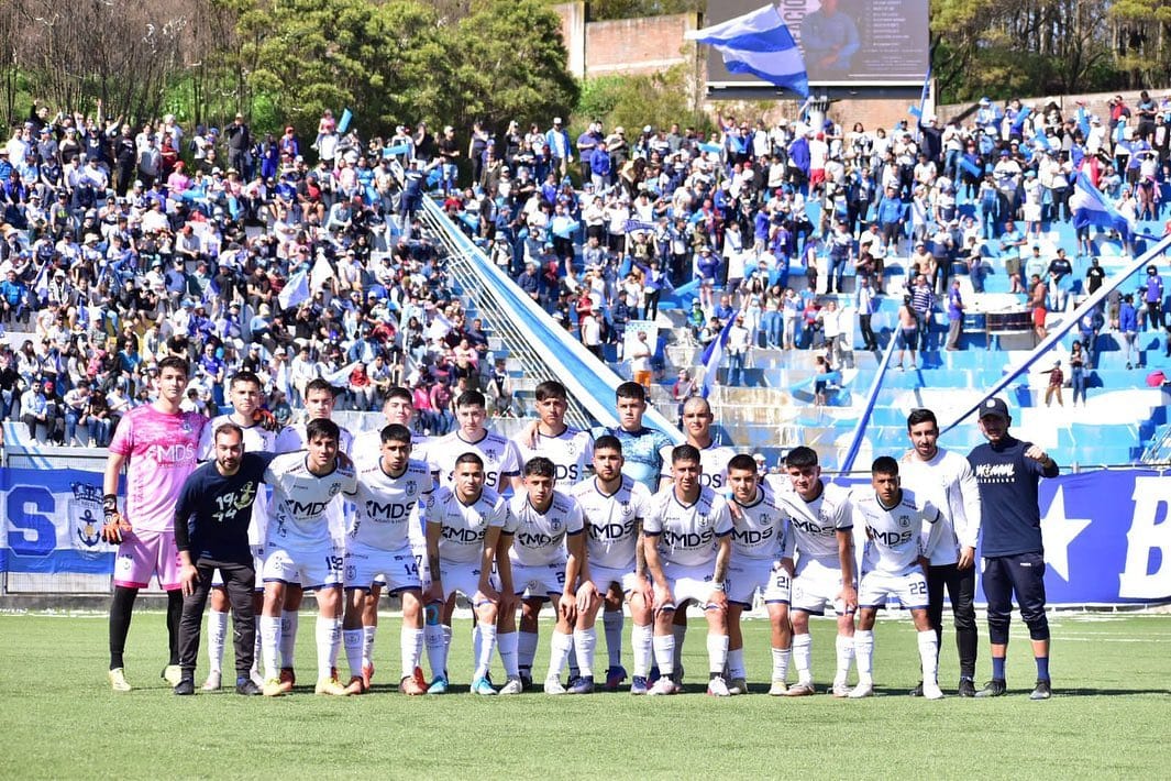¡Ya Naval! El “Ancla” va por su primera victoria en el hexagonal de la Tercera División