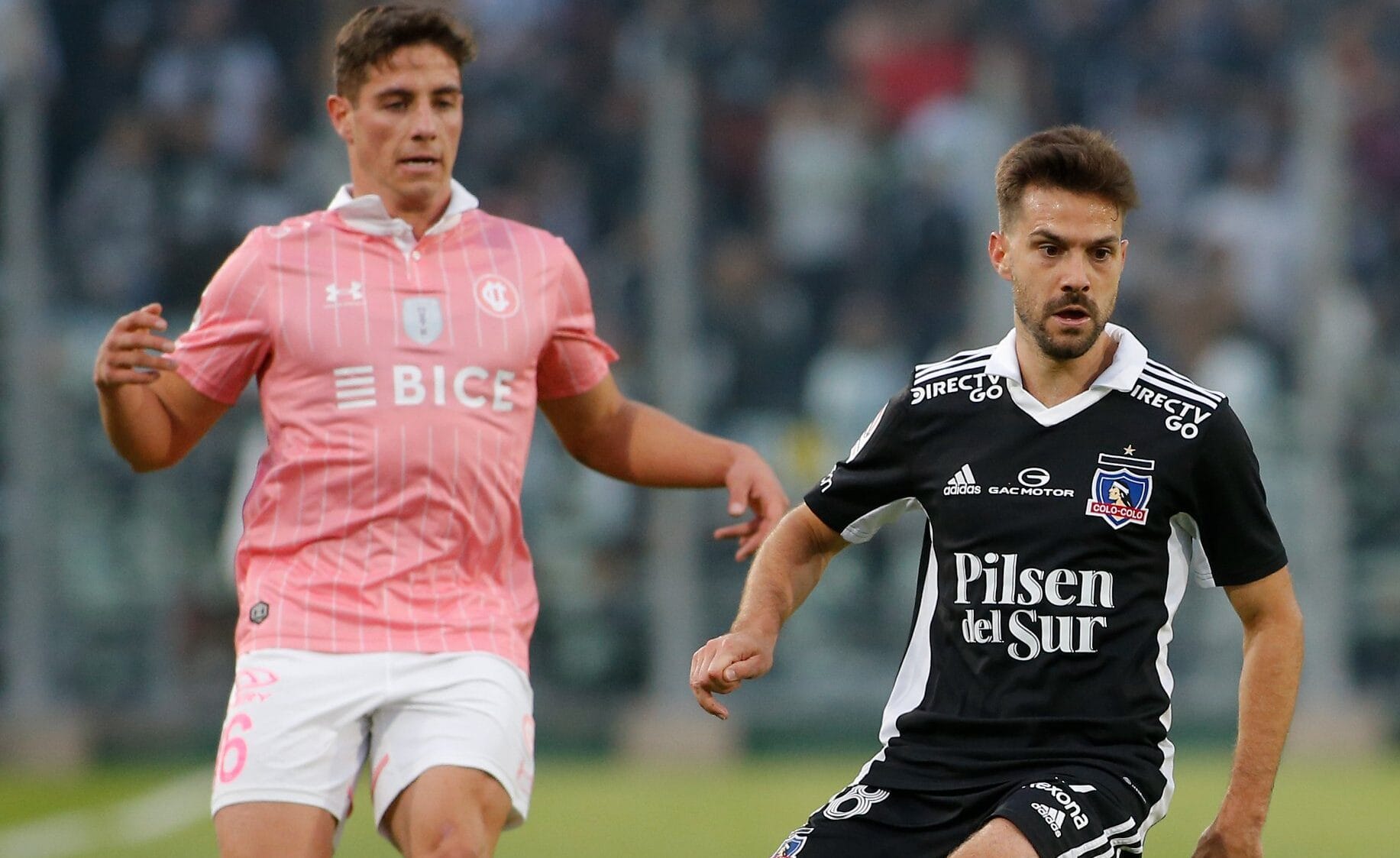 Colo Colo hizo de todo para superar a la UC pero no le bastó con su poderío en el Monumental