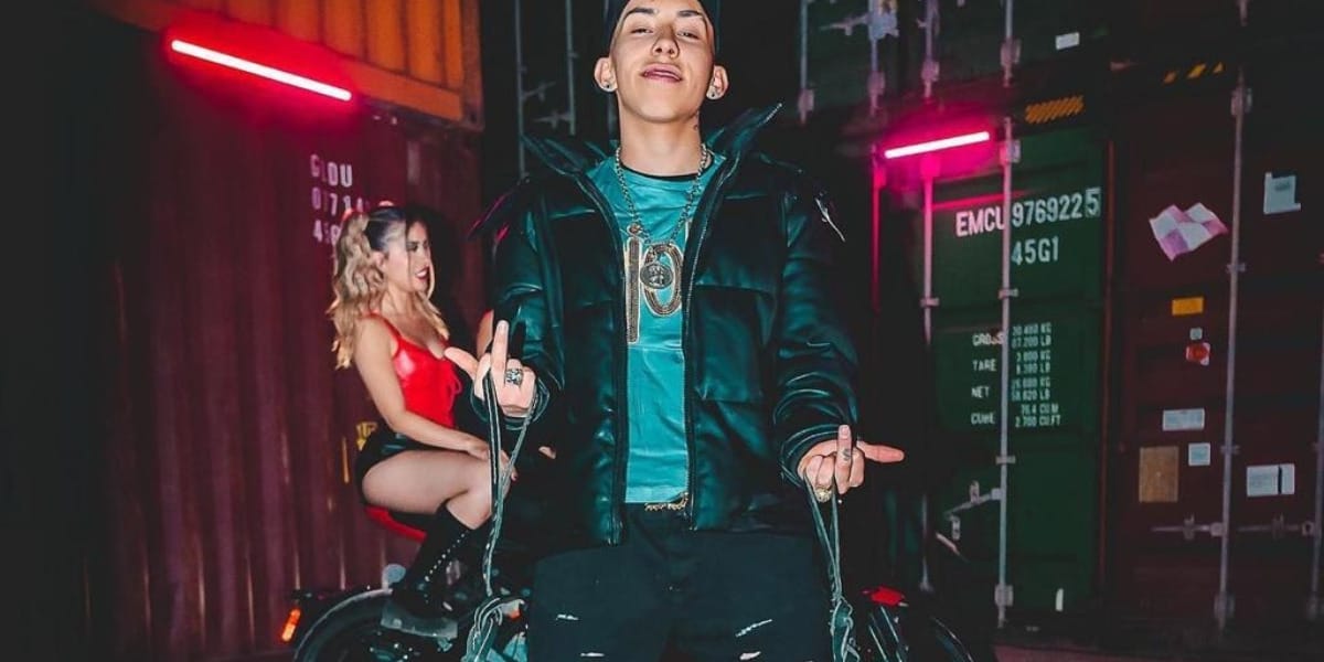 11/11: Standly estrenó su primer álbum en las plataformas digitales