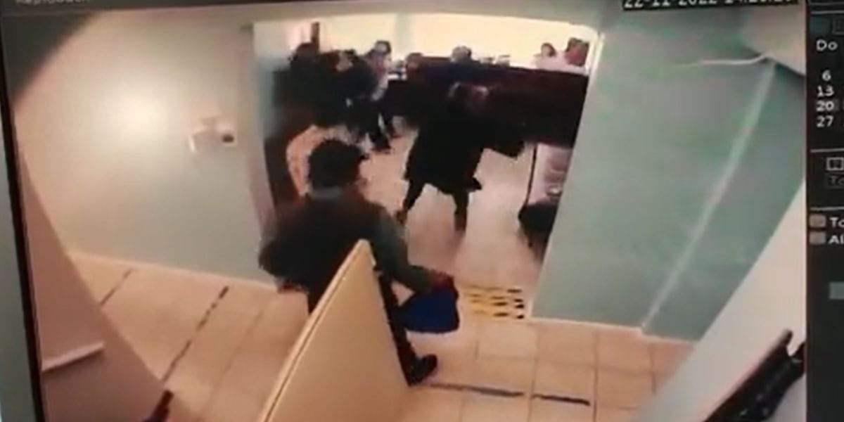 Tras agresión a paciente en Talcahuano: Colegio Médico pide ley para sancionar a profesionales aunque no estén colegiados