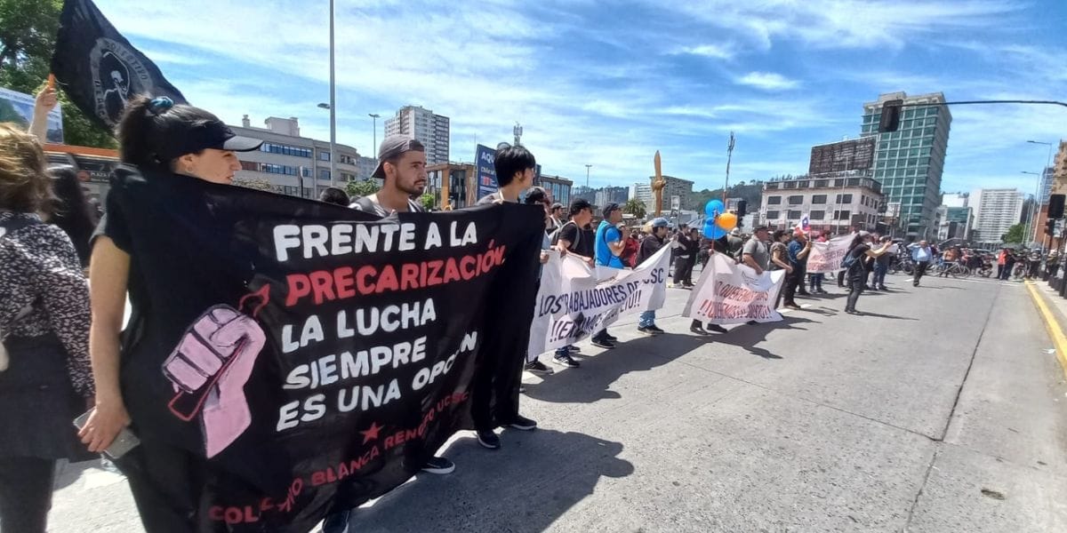 Paro UCSC cumple 6 días: Le ofrecen reajuste por debajo del IPC a 901 trabajadores