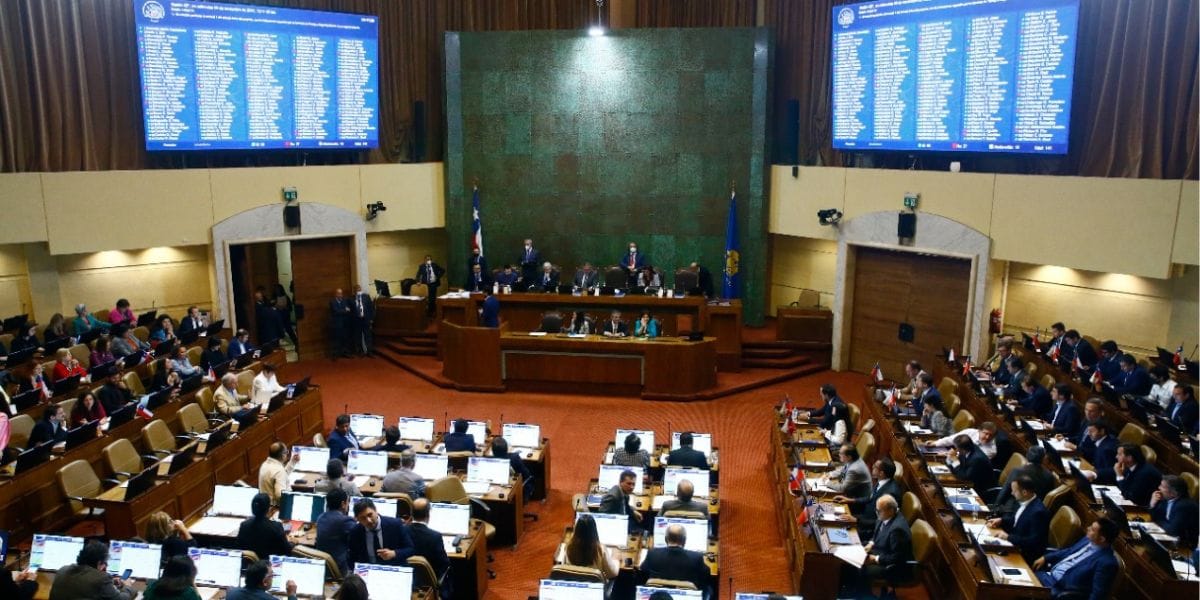 Proyecto de traspaso de remanentes de anchoveta y sardina común fue aprobado en la Cámara de Diputados