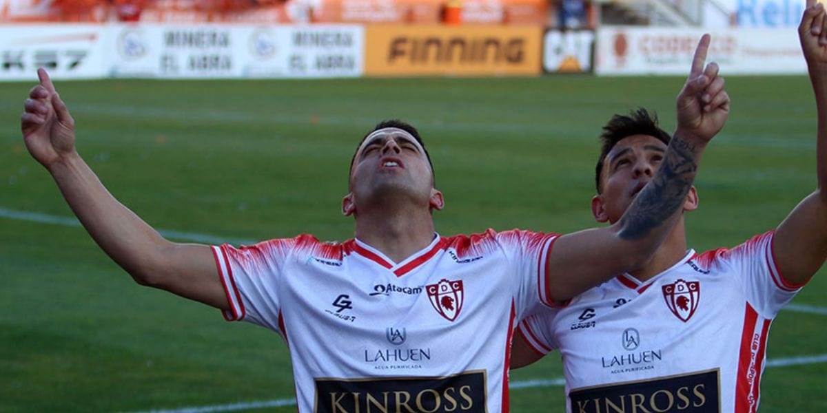 Copiapó es de primera: Goleó a Cobreloa y ascendió a la máxima categoría