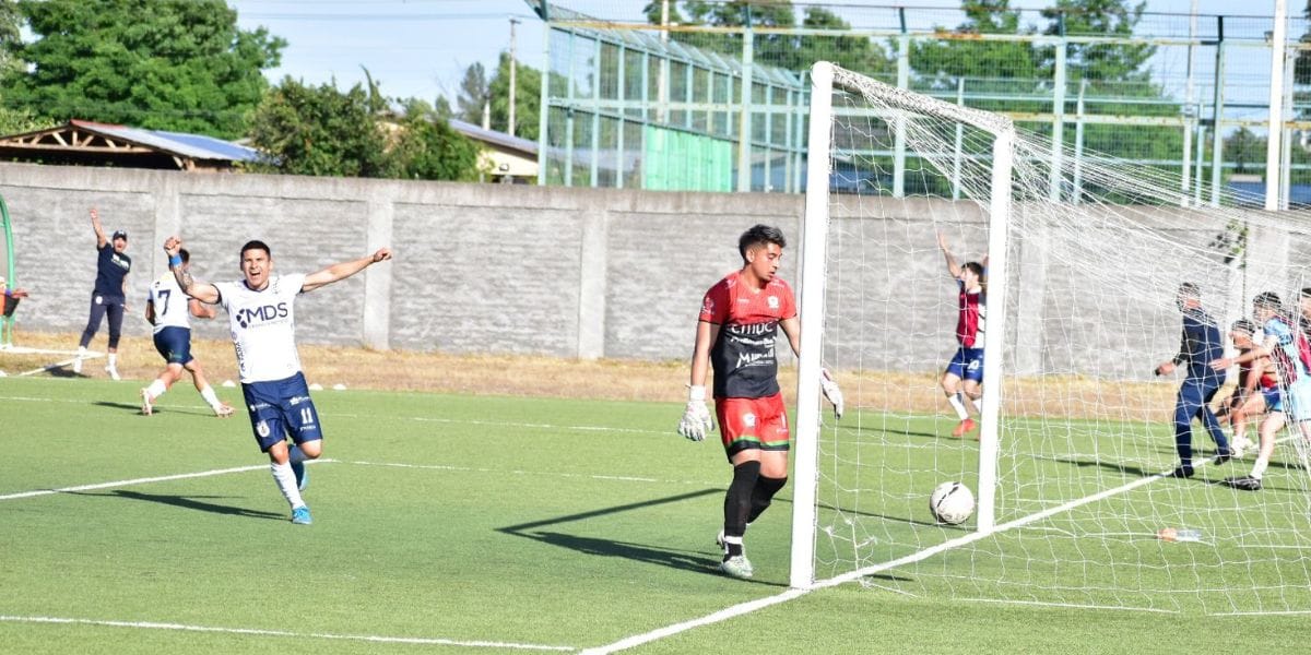 Naval de Talcahuano consigue una importante victoria ante Cabrero