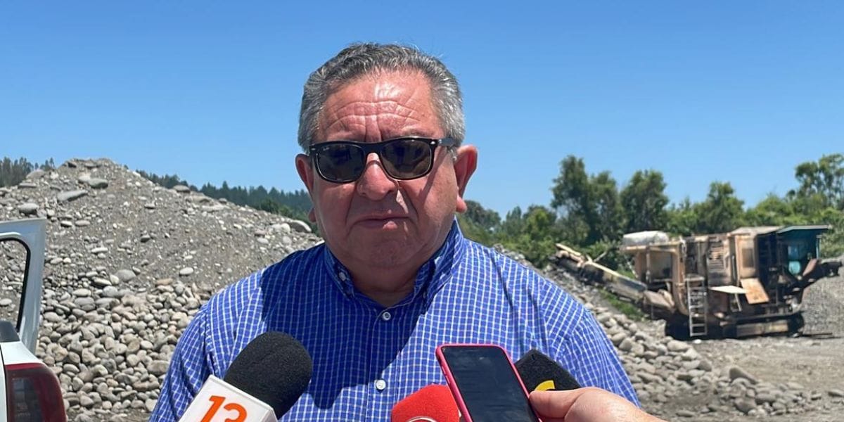 Alcalde de Santa Bárbara pide bases militares en la comuna tras atentado a maquinarias