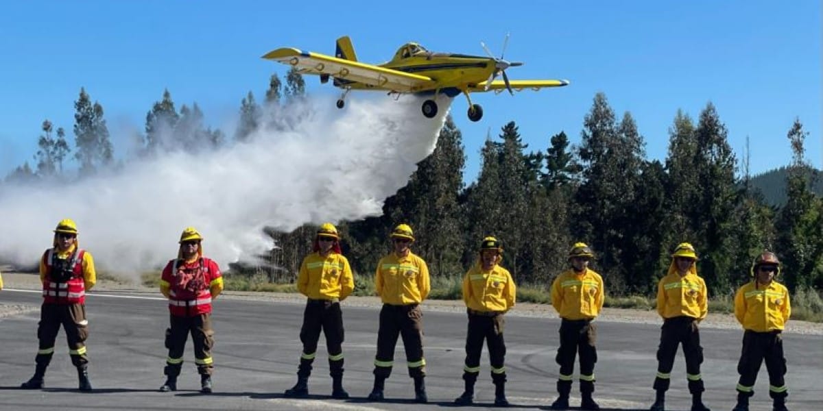 ARAUCO inaugura nueva pista de aterrizaje destinada al combate de incendios forestales