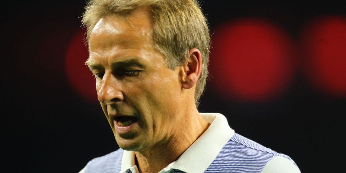 “Una vergüenza para el fútbol”: Arremeten contra Jürgen Klinsmann y piden que deje la FIFA