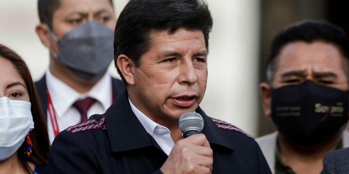 Presidente de Perú anunció cambios en gabinete tras renuncia del primer ministro