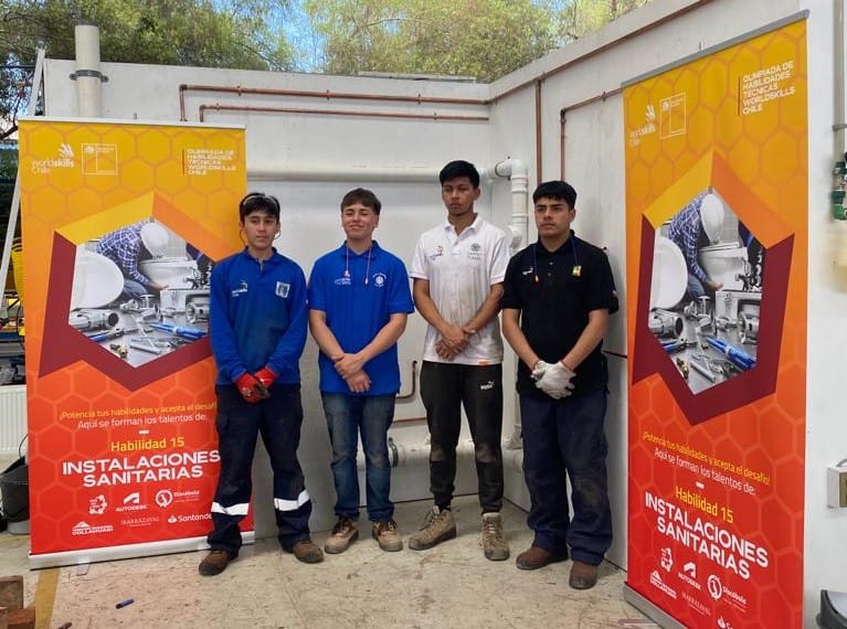 Estudiantes penquistas ganan medallas de oro y plata en WorldSkills Chile 2022