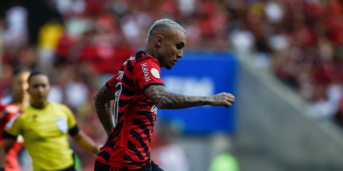 Flamengo cerró su año con Vidal en cancha