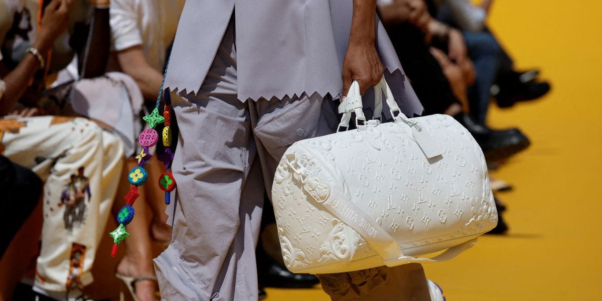 Louis Vuitton amplía su oferta en China: Abrirá tienda de muebles y artículos de hogar