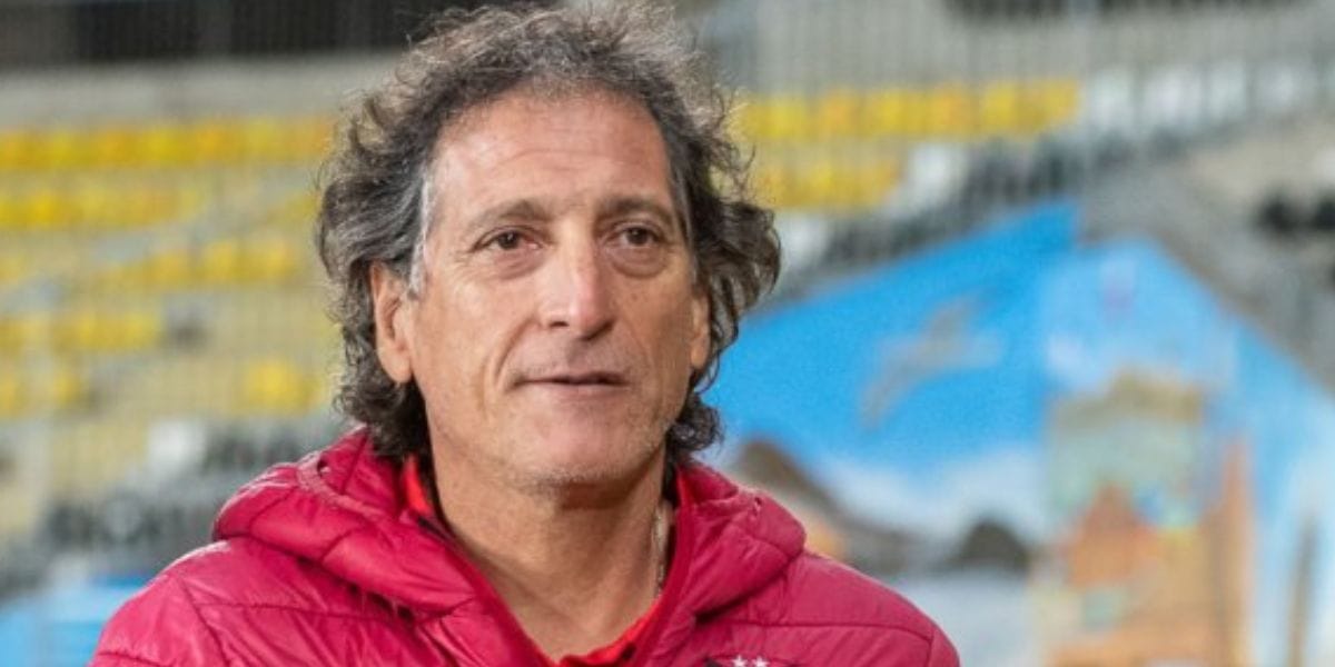 Último minuto: Mario Salas deja la banca de Huachipato