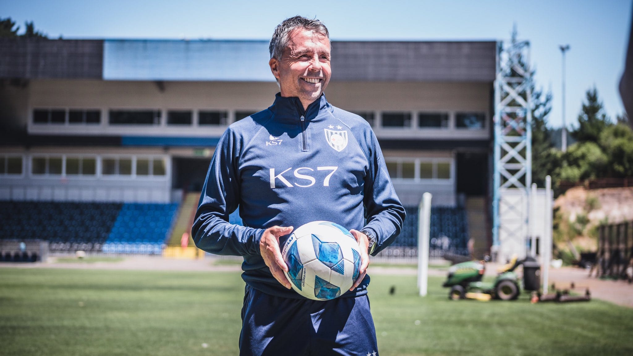 Gustavo Álvarez empieza su proceso en Huachipato y suma a otro jugador más
