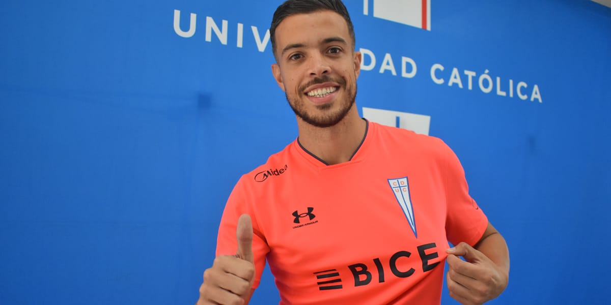 Universidad Católica arma un equipazo y ficha a ex delantero del Chelsea para el 2023