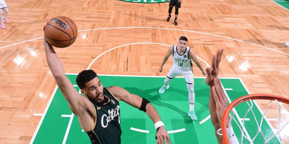Boston sigue siendo el mejor equipo de la NBA