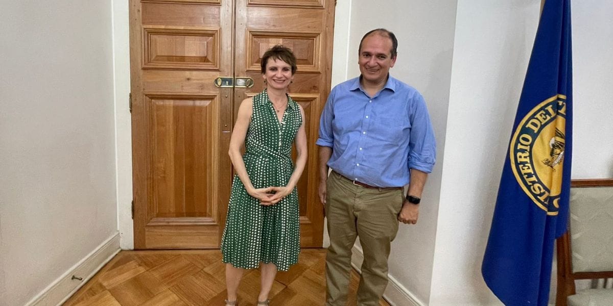 Gobernador Díaz se reunió con ministra Tohá para plantear proyectos en torno a seguridad, basura y vialidad